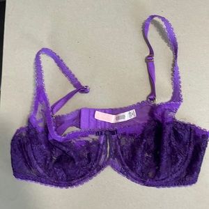VS 36C Bra